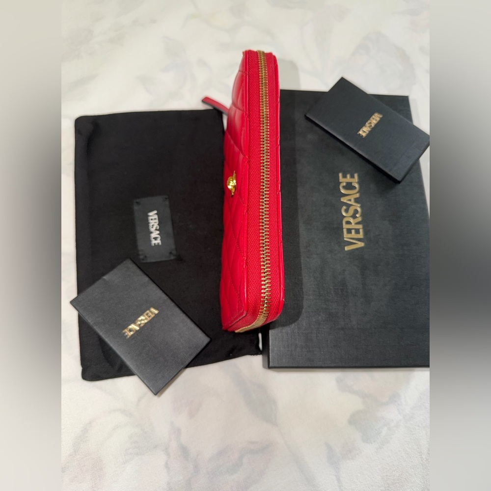 VERSACE LONG WALLET - Picture 8 of 10